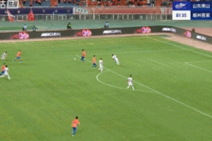 2分钟2球！卡扎伊什维利戴帽，泰山3-0领先梅州！