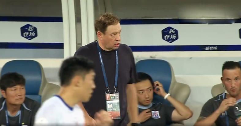 开云体育APP-曹28：司机让我练田径 战术靠陈晋一高天意 没于汉超早回俄罗斯了