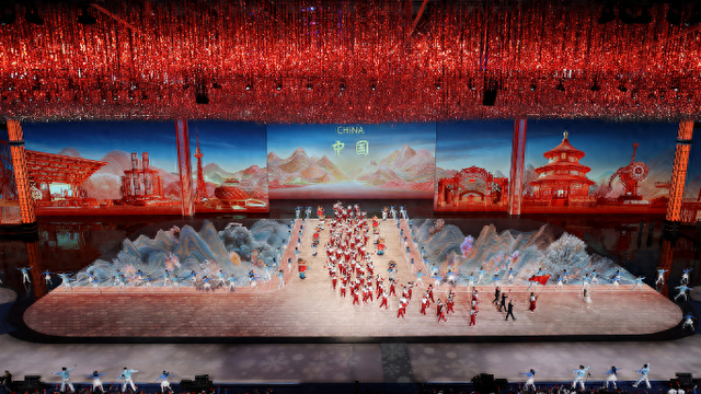 开云体育官网-政府工作报告充分肯定体育工作_新浪新闻