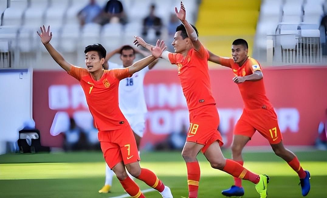 开云体育官网-邵佳一都当成宝的本土国脚前腰，本赛季回到鲁能，却一分钟没上